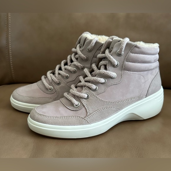 ECCO Women's Soft 7 Wedge Tred Winter Boot Ankle- Size: 8 US, Gray Rose - Picture 8 of 8